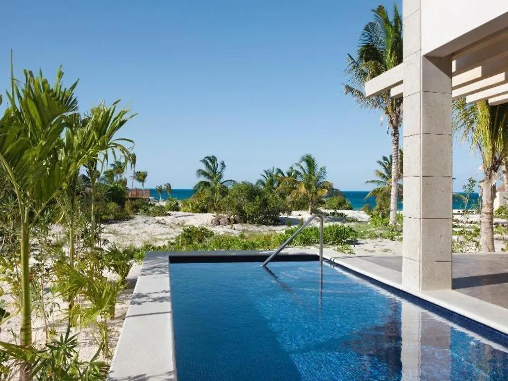 Отель Beloved Playa Mujeres (Adults Only) Канкун